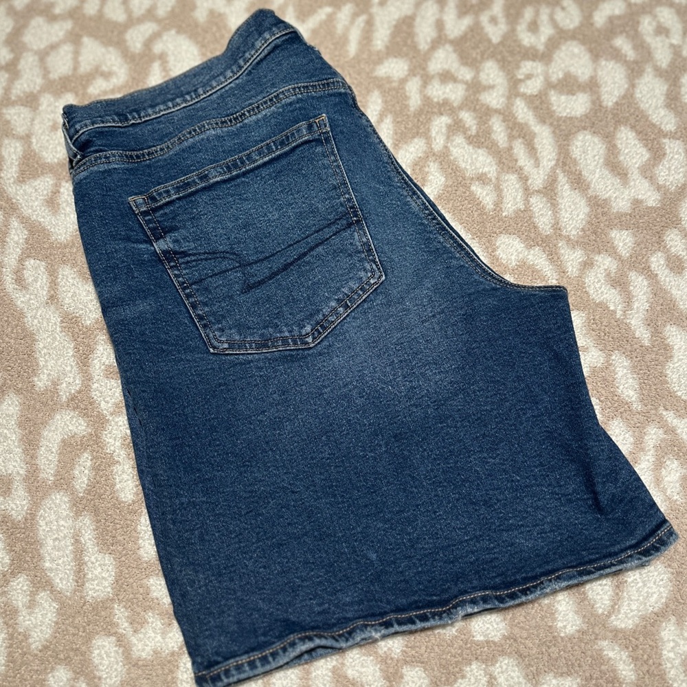 American Eagle Outfitters Dark Blue Strigid Denim Jeans